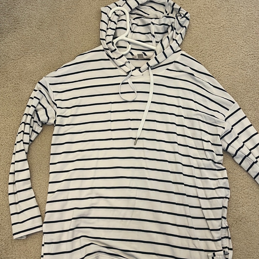 Banana Republic sweatshirt